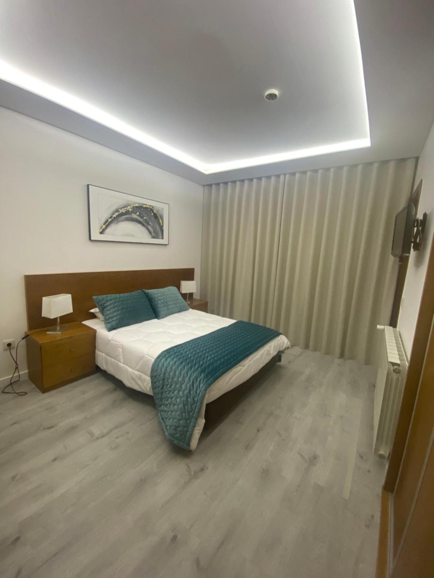 Ze Luis Hotel Chaves Exterior photo