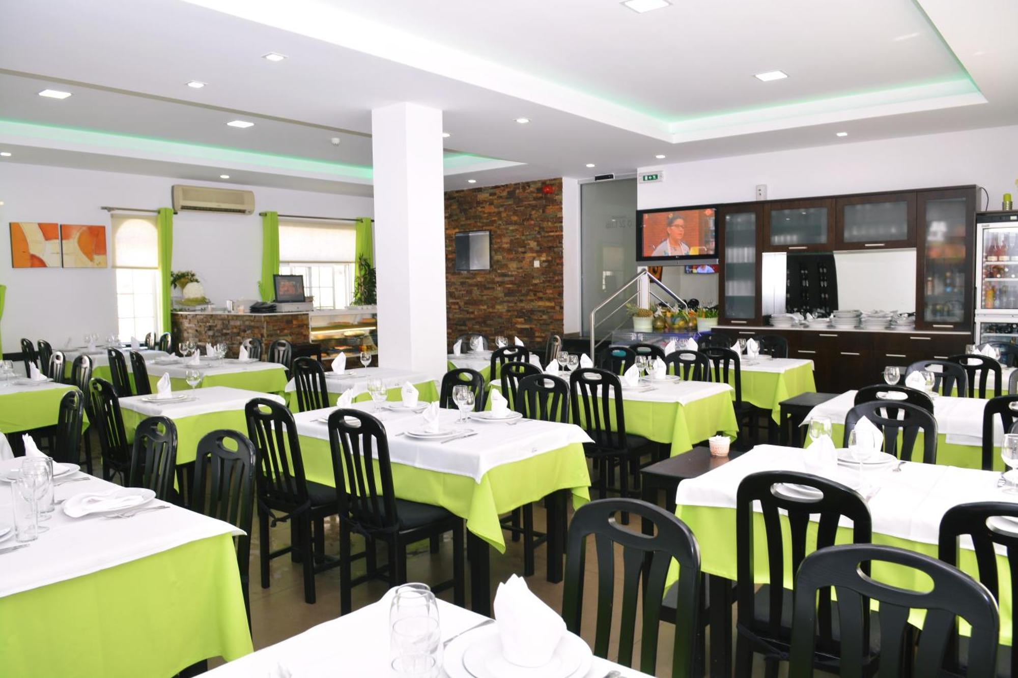 Ze Luis Hotel Chaves Exterior photo